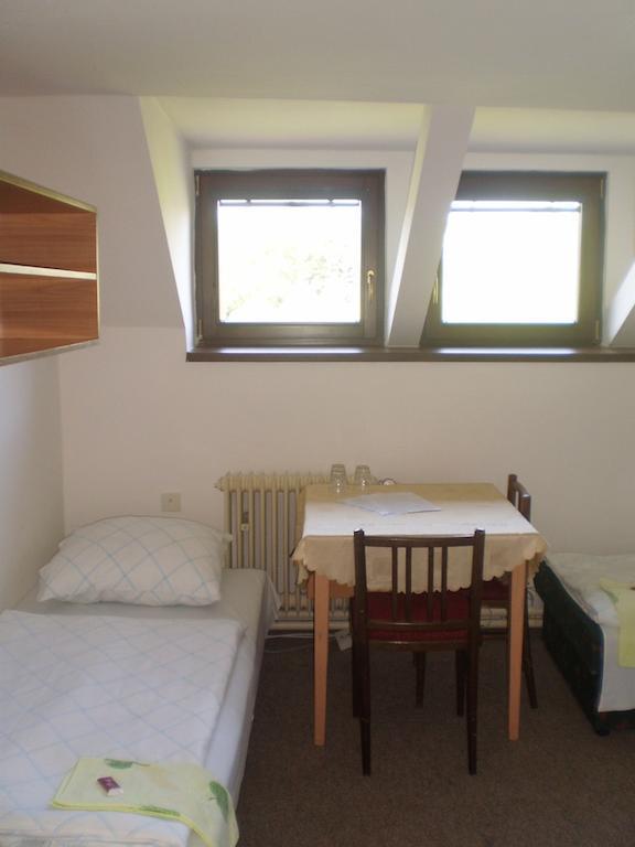 פיסק Hotel Pod Skalou מראה חיצוני תמונה
